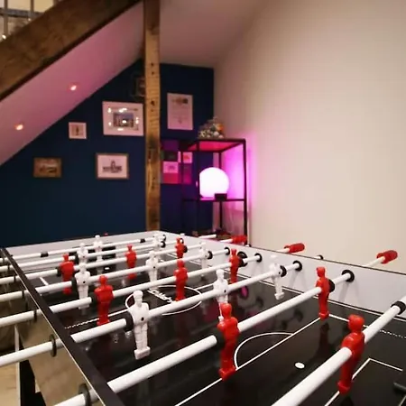 Exquisite Clifton Gem - Football Table * Bristol