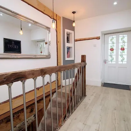 Apartment Exquisite Clifton Gem - Football Table Bristol